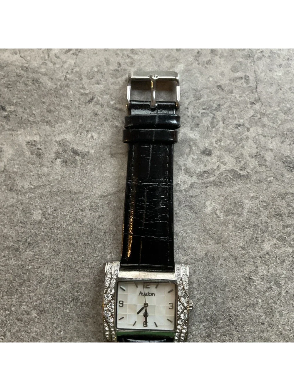 Avalon beautiful women’s